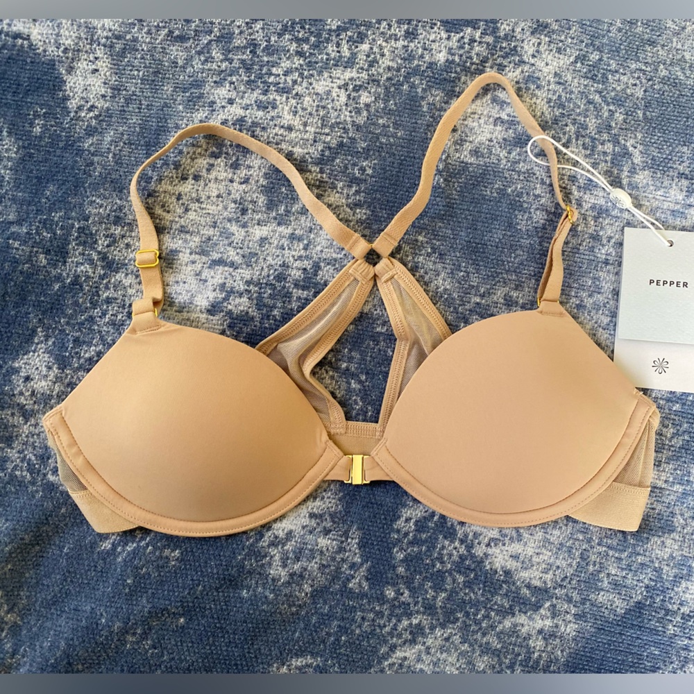 NWT Pepper Ultimate Racerback T-Shirt Bra 34A Buff